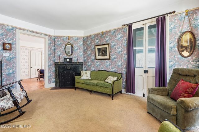 5 Seaview Avenue, Ocean Grove, NJ 07756