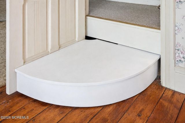 5 Seaview Avenue, Ocean Grove, NJ 07756