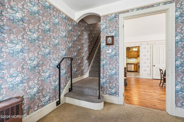 5 Seaview Avenue, Ocean Grove, NJ 07756