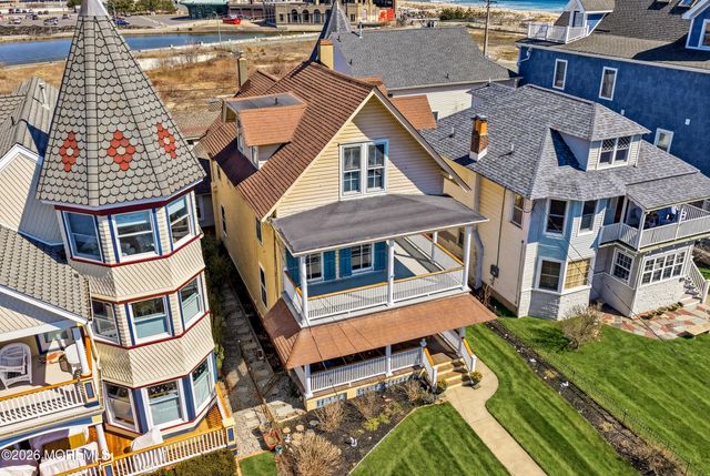 5 Seaview Avenue, Ocean Grove, NJ 07756