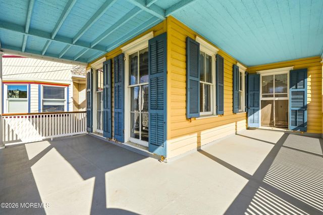 5 Seaview Avenue, Ocean Grove, NJ 07756