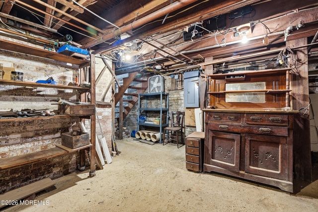 5 Seaview Avenue, Ocean Grove, NJ 07756