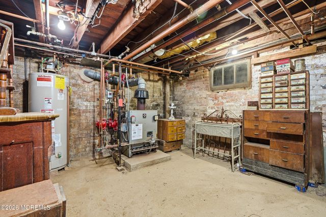 5 Seaview Avenue, Ocean Grove, NJ 07756