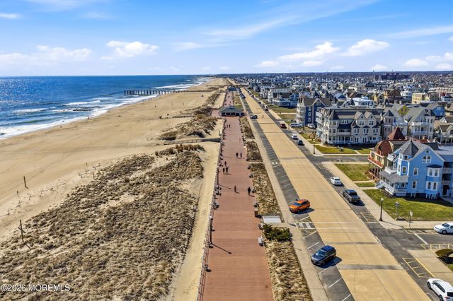 5 Seaview Avenue, Ocean Grove, NJ 07756