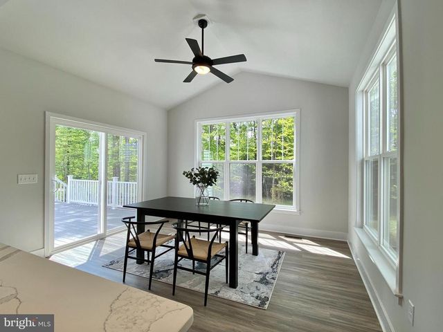 15206 LOST HORIZON LN, Fredericksburg, VA 22407