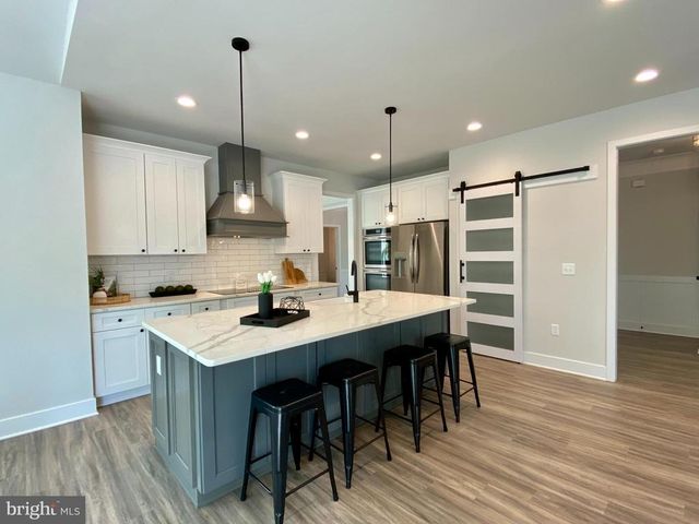 15206 LOST HORIZON LN, Fredericksburg, VA 22407