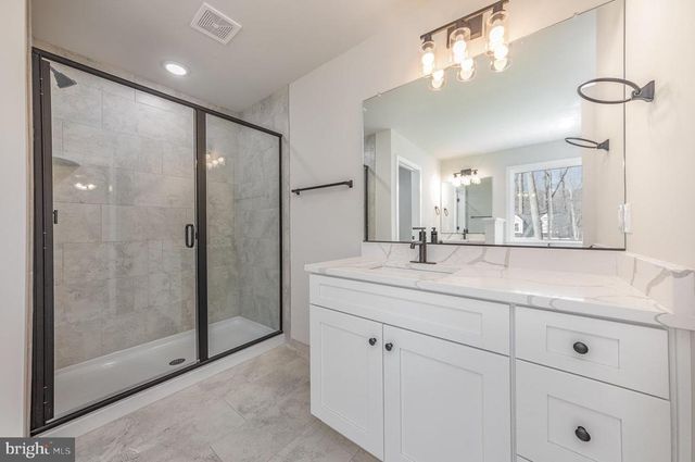 15206 LOST HORIZON LN, Fredericksburg, VA 22407