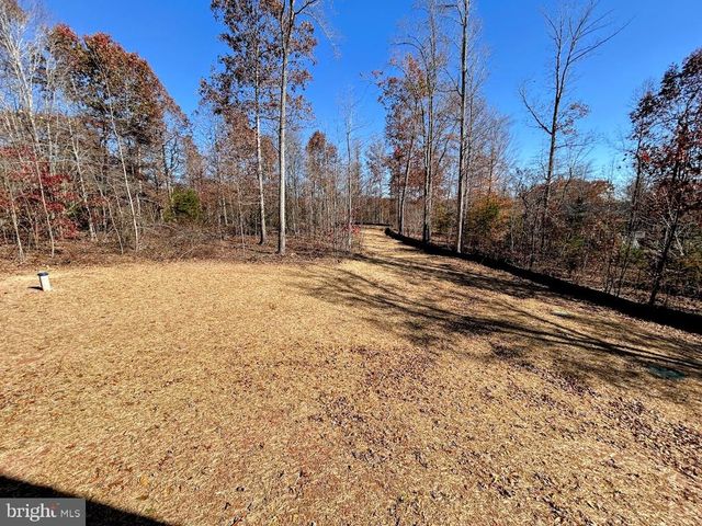 15206 LOST HORIZON LN, Fredericksburg, VA 22407