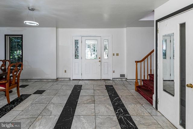 22 OAKLAND ST, Princeton, NJ 08540