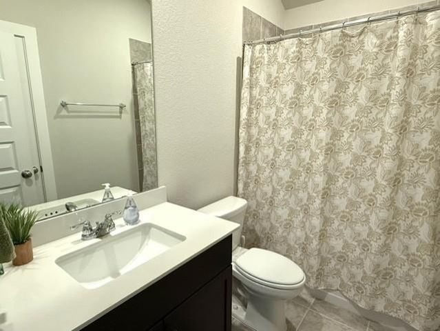 1403 Cascade Hills Drive, Rosharon, TX 77583