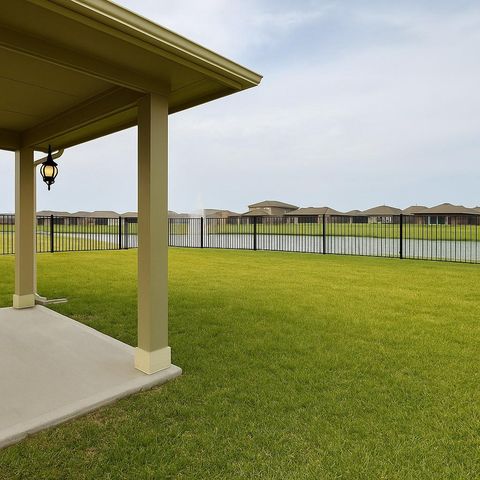 1403 Cascade Hills Drive, Rosharon, TX 77583