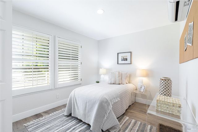 15 Lemon Ct, Napa, CA 94558