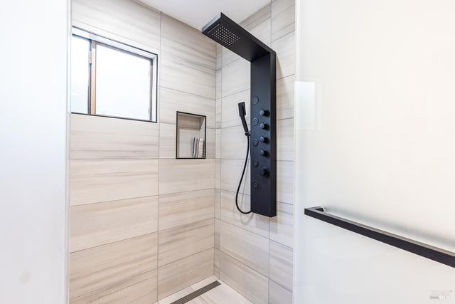 15 Lemon Ct, Napa, CA 94558