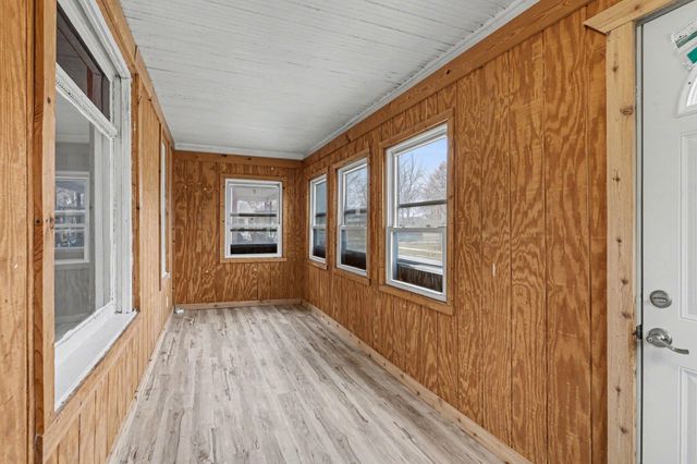 905 S Monroe Street, Bay City, MI 48708