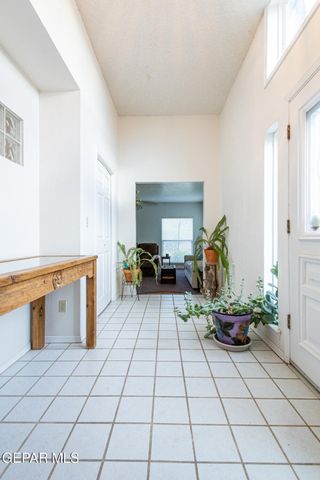 3633 Alderwood Manor Drive, Horizon City, TX 79928