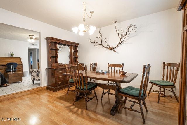 3633 Alderwood Manor Drive, Horizon City, TX 79928