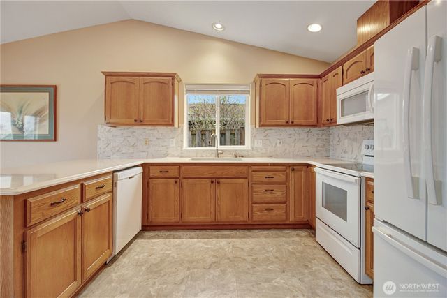 1529 Thompson Drive, Camano Island, WA 98282