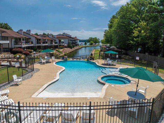 5371 Central Ave, Unit 5I, Hot Springs, AR 71913