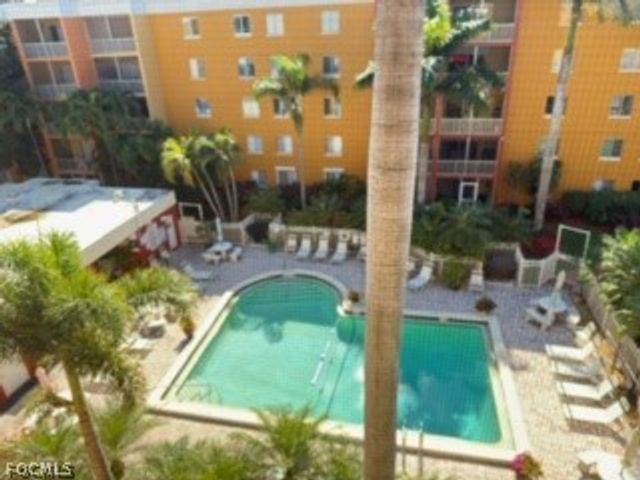 2366 E Mall DR 516, Fort Myers, FL 33901