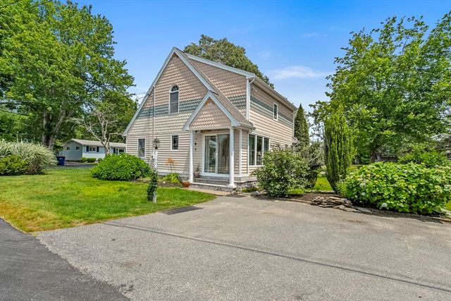 6 North Road, Mattapoisett, MA 02739
