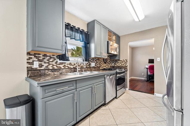 2449 SHELLEY LN, Pennsauken, NJ 08109