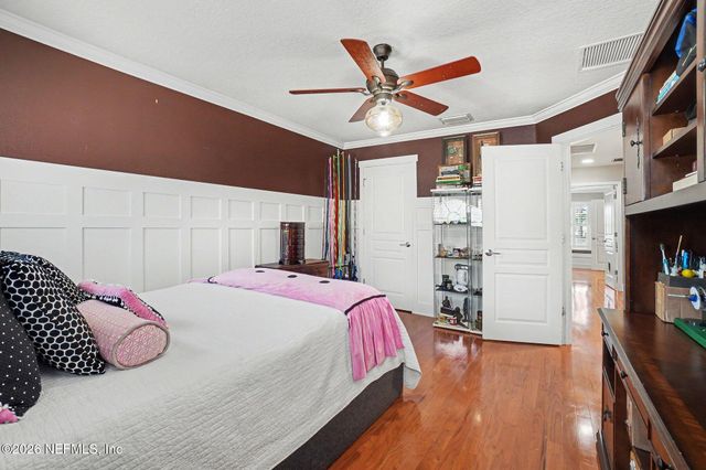 4256 STUDIO PARK Avenue, Jacksonville, FL 32216