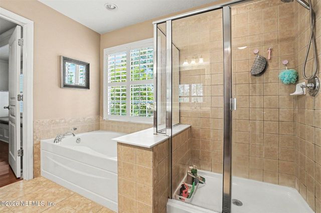 4256 STUDIO PARK Avenue, Jacksonville, FL 32216