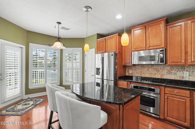 4256 STUDIO PARK Avenue, Jacksonville, FL 32216