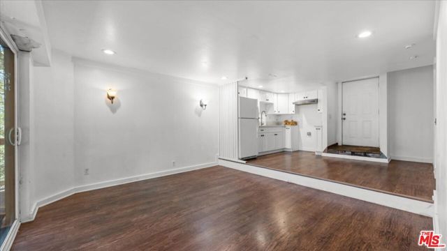 886 Sandalwood Drive, Lake Arrowhead, CA 92352