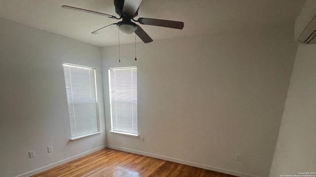 610 Butcher St Apt E, New Braunfels, TX 78130