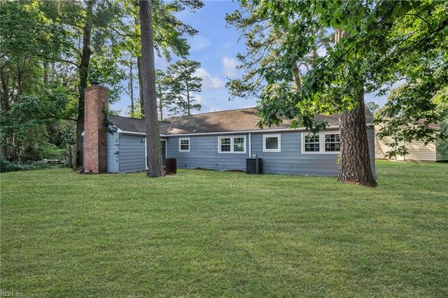 7 Red Barn Court CT, Portsmouth, VA 23703