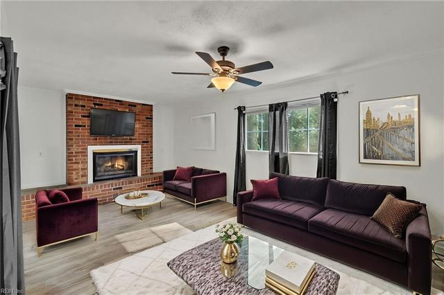 7 Red Barn Court CT, Portsmouth, VA 23703