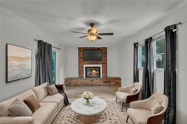 7 Red Barn Court CT, Portsmouth, VA 23703