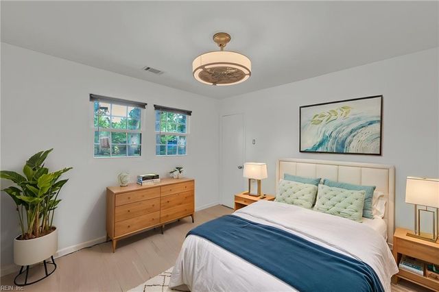 7 Red Barn Court CT, Portsmouth, VA 23703