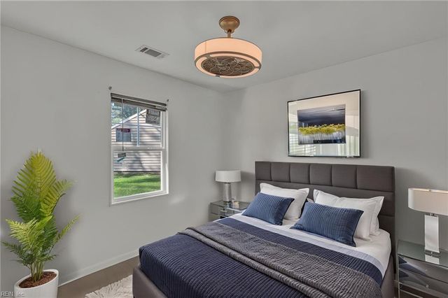 7 Red Barn Court CT, Portsmouth, VA 23703