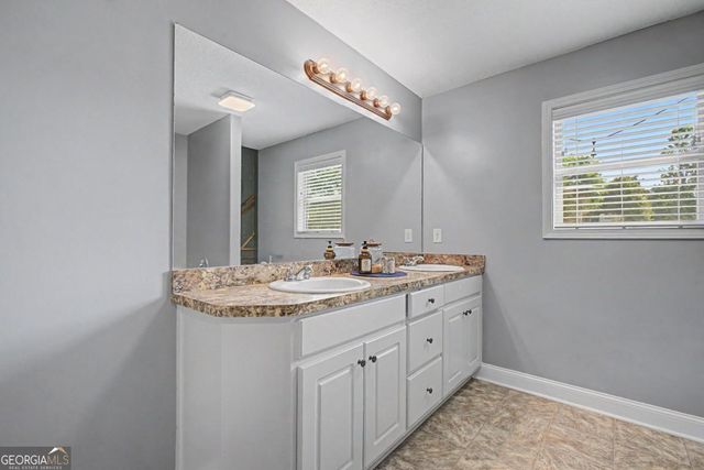 637 High Meadow Drive, Jefferson, GA 30549