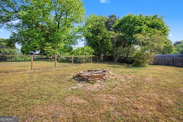 637 High Meadow Drive, Jefferson, GA 30549