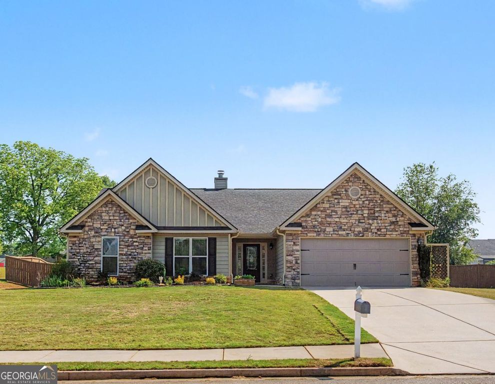 637 High Meadow Drive, Jefferson, GA 30549