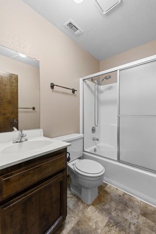 731 Mikkelsen Dr, Auburn, CA 95603