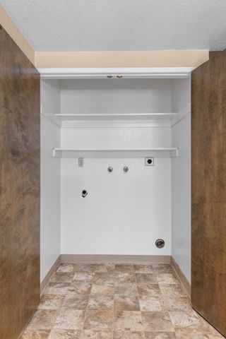 731 Mikkelsen Dr, Auburn, CA 95603