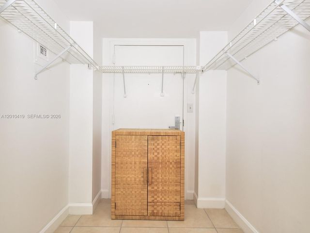 780 NE 69th St 1908, Miami, FL 33138