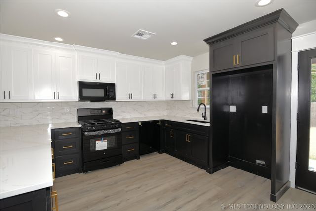 677 Texoma Place, Mannford, OK 74044