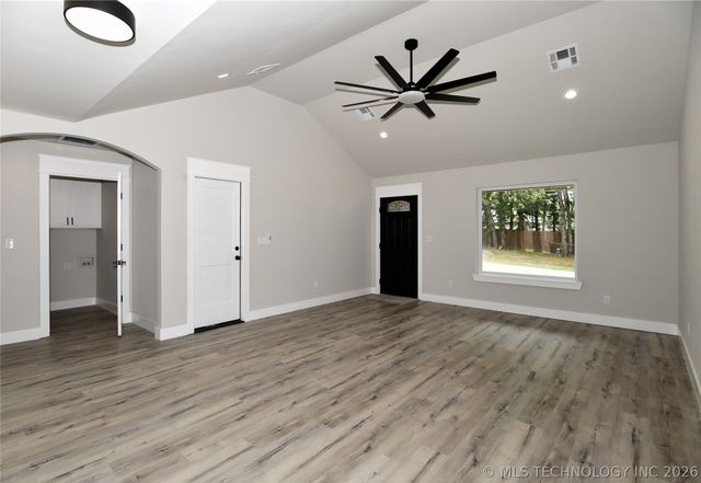 677 Texoma Place, Mannford, OK 74044