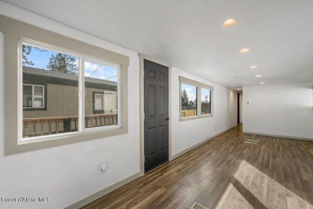 162 W STRATUS LN, Coeur d'Alene, ID 83815 photo 7