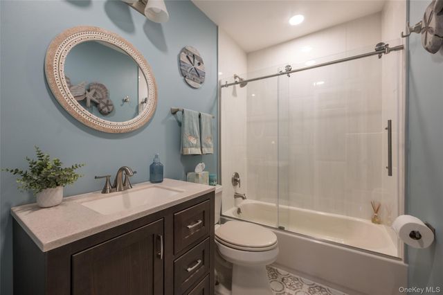 2941 Harvey Avenue, Oceanside, NY 11572