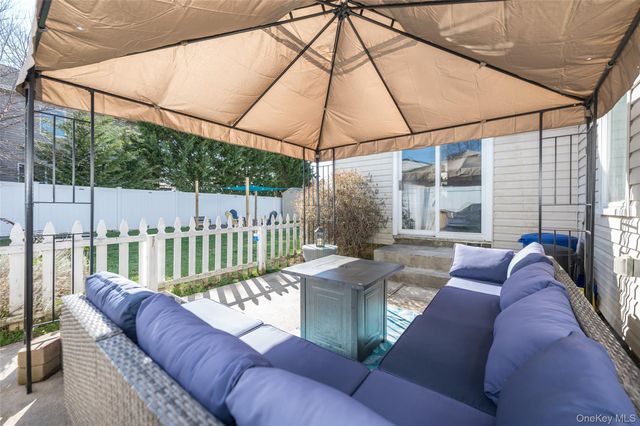 2941 Harvey Avenue, Oceanside, NY 11572