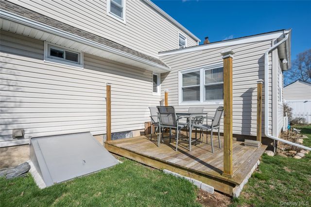 2941 Harvey Avenue, Oceanside, NY 11572