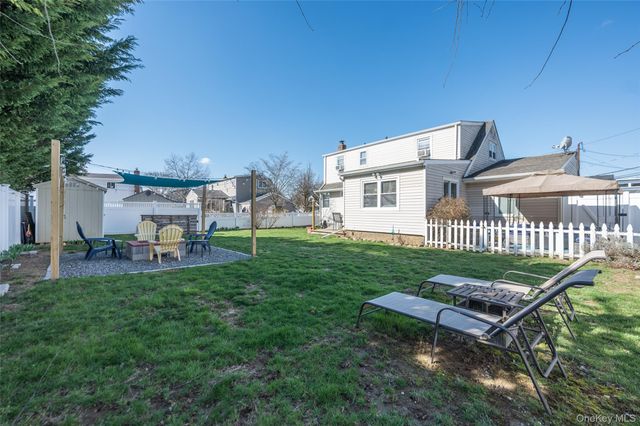 2941 Harvey Avenue, Oceanside, NY 11572