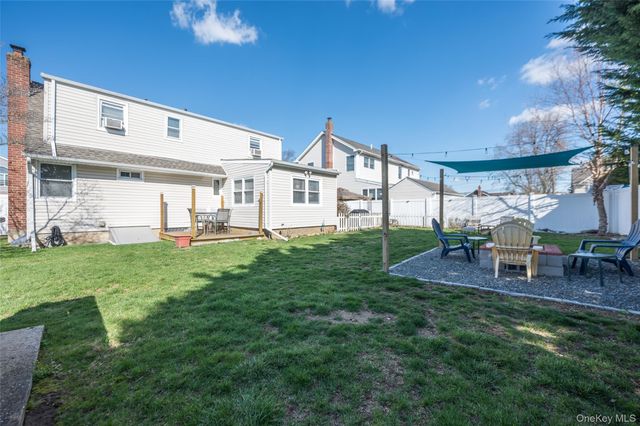 2941 Harvey Avenue, Oceanside, NY 11572