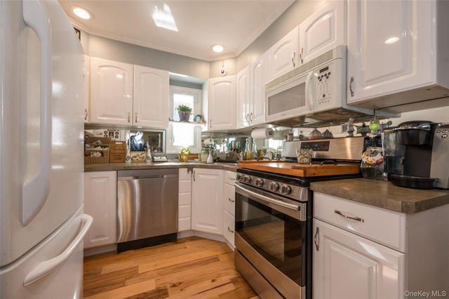 2941 Harvey Avenue, Oceanside, NY 11572